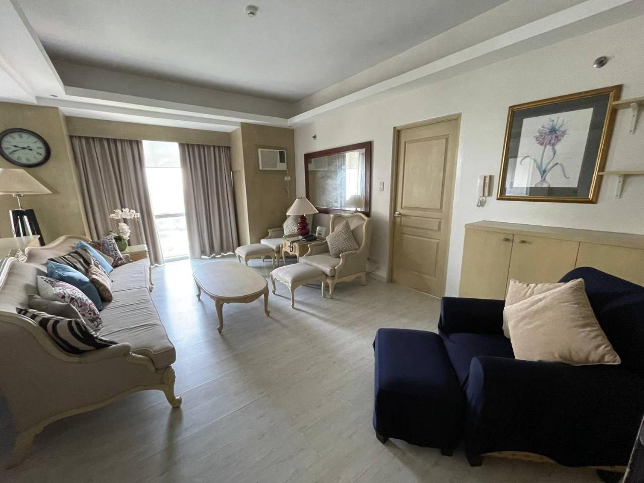 Avant At The Fort By Urban Realty Manila Eksteriør billede