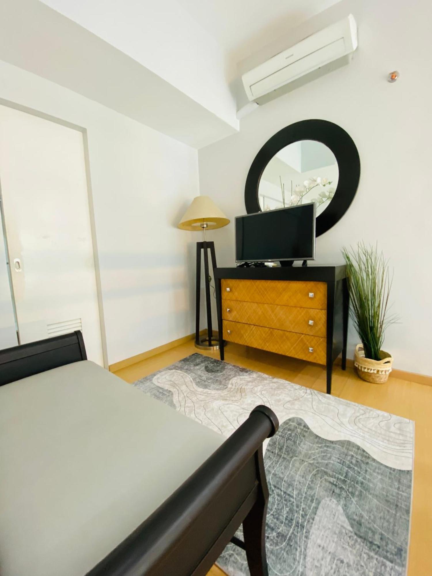 Avant At The Fort By Urban Realty Manila Eksteriør billede